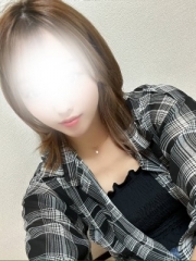 脱がされたい人妻千葉栄町α店